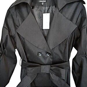 NWT Stunning Samuel Dong Blouse with Ruched Sleeves Size L.